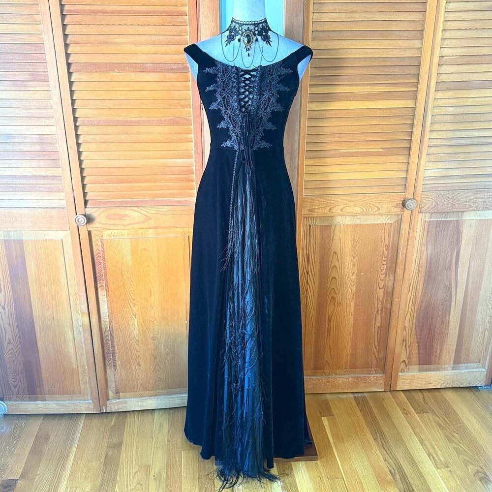 Devil Fashion Gothic Victorian Vampire Vkei Black Velvet "Ricchi" Dress